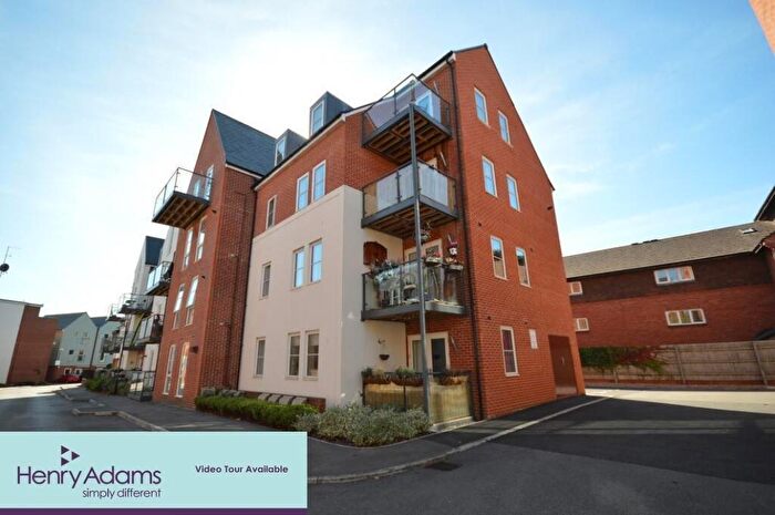 1 Bedroom Flat To Rent In John Rennie Road, Chichester, PO19