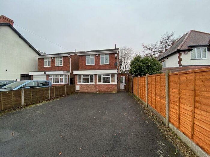 3 Bedroom Detached House To Rent In Wolverhampton Road, Sedgley, DY3