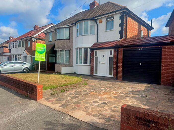 3 Bedroom Property To Rent In Springfield Crescent, Solihull, B92
