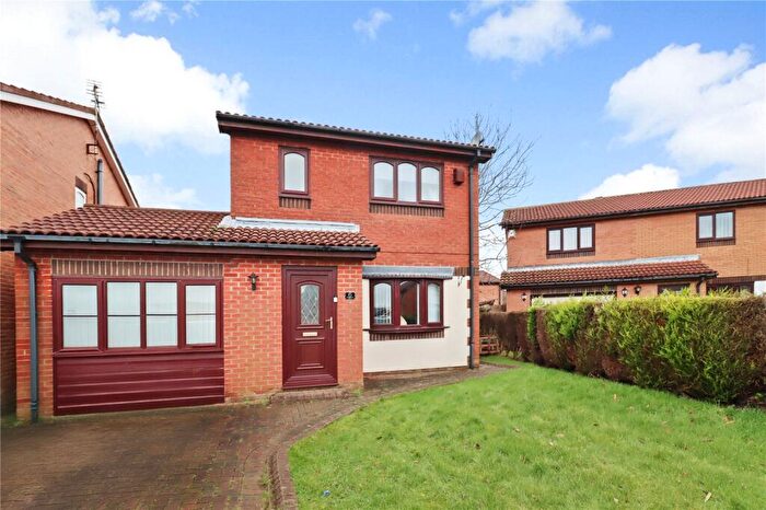 3 Bedroom Detached House For Sale In Stamfordham Close, Wallsend, Tyne And Wear, NE28