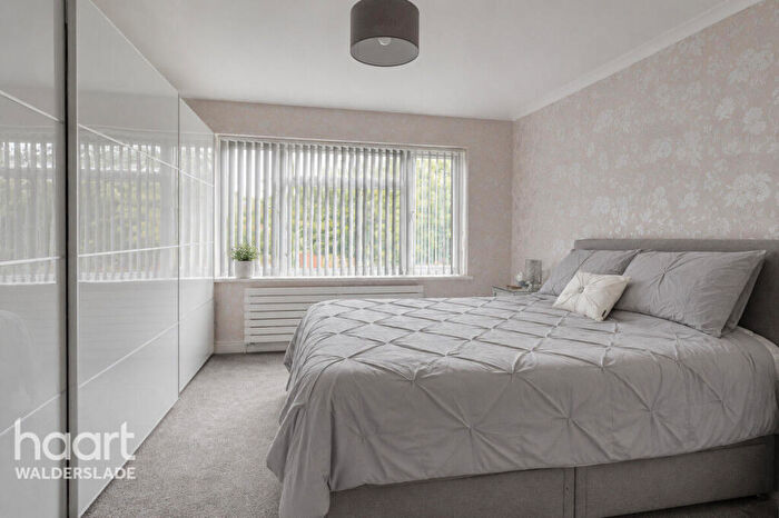 3 Bedroom Detached House For Sale In Scotby Avenue, Walderslade, Chatham, ME5