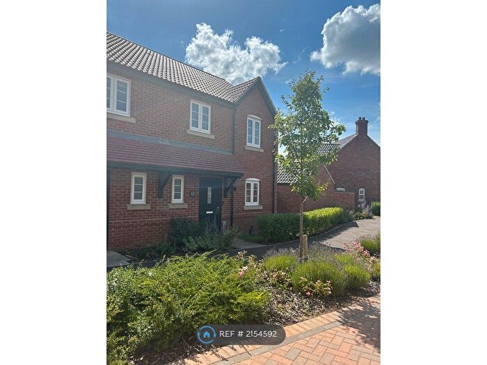 3 Bedroom Semi-Detached House To Rent In Creasy Drive, Dunholme, Lincoln, LN2