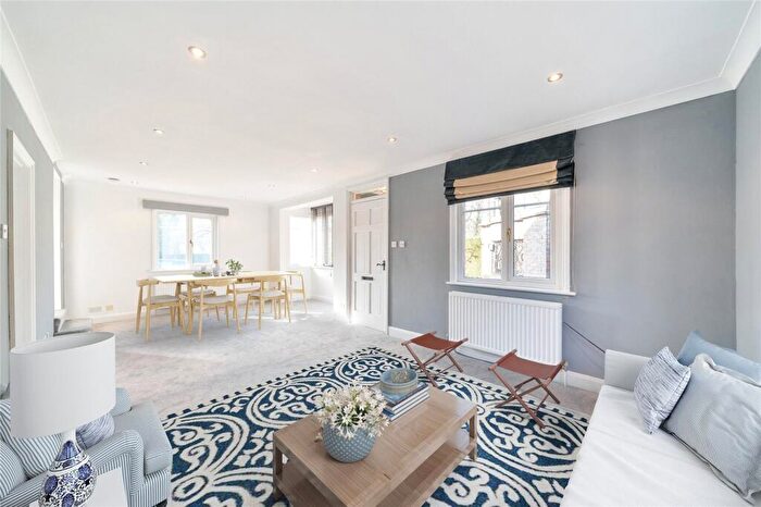 2 Bedroom Detached House To Rent In Leatherhead Road, Oxshott, KT22