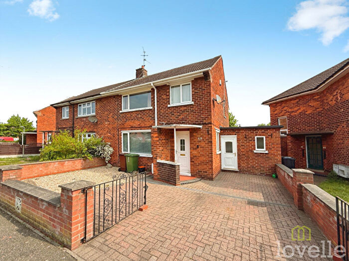 3 Bedroom Semi-Detached House To Rent In Cotman Road, Lincoln, LN6