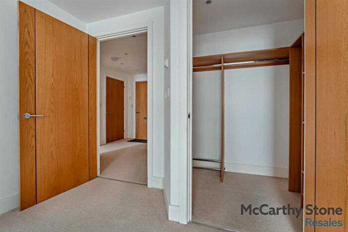 1 Bedroom Apartment For Sale In Corbett Court The Brow, Burgess Hill, RH15