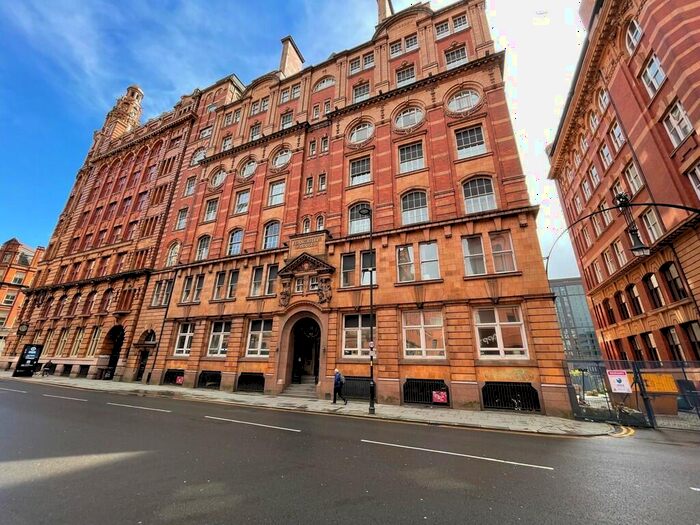 1 Bedroom Apartment To Rent In Lancaster House, Manchester, M1