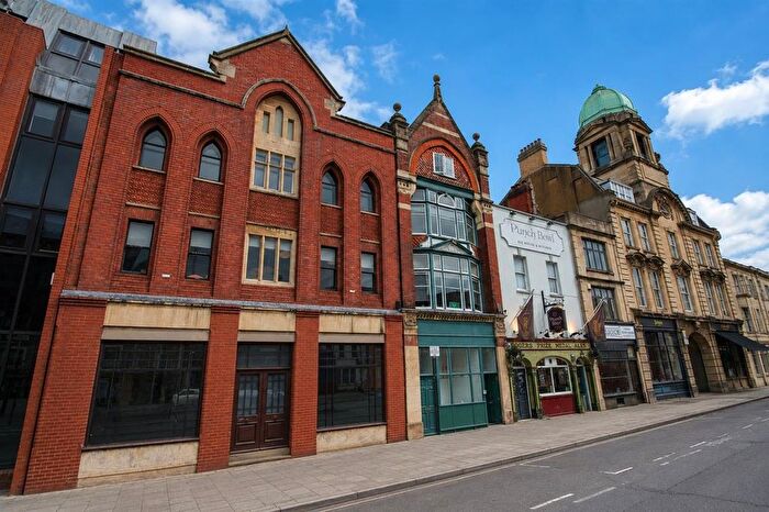 1 Bedroom Flat To Rent In Basement Flat, Old Market Street, City Centre, Bristol, BS2