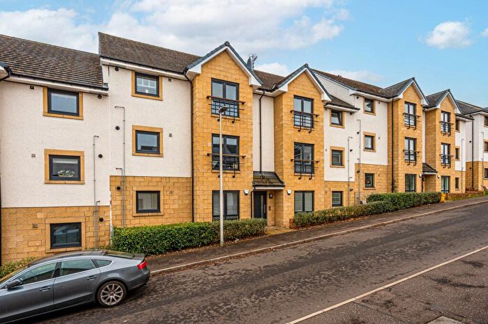 2 Bedroom Flat For Sale In Cedar Court, Auchterarder, PH3