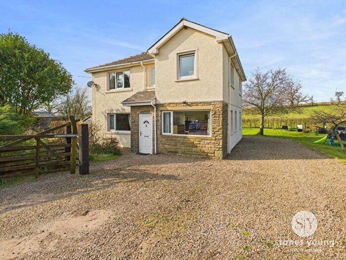 4 Bedroom Detached House For Sale In Stopper Lane, Rimington, BB7
