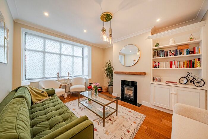 4 Bedroom Terraced House To Rent In Boyd Road, Colliers Wood, London, SW19