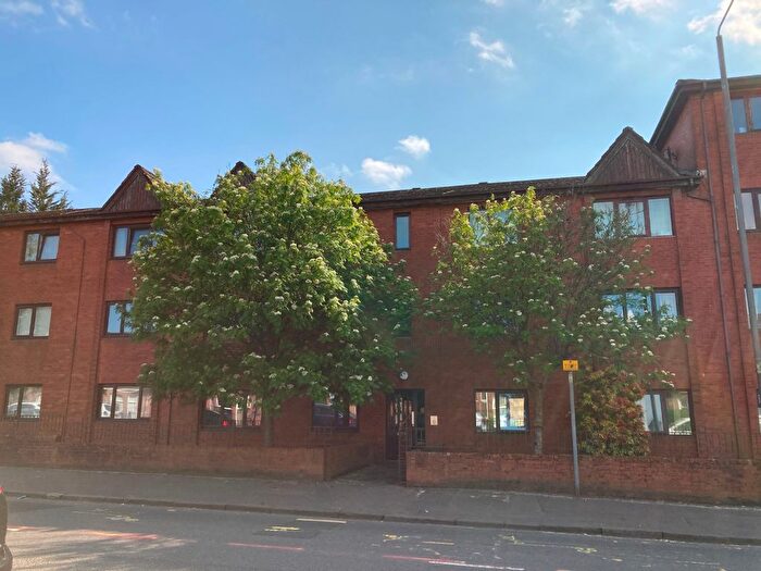2 Bedroom Flat To Rent In Dumbarton Road, Yoker, Glasgow, G14