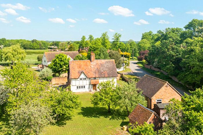 4 Bedroom Detached House For Sale In Hulcott, Aylesbury, Buckinghamshire, HP22