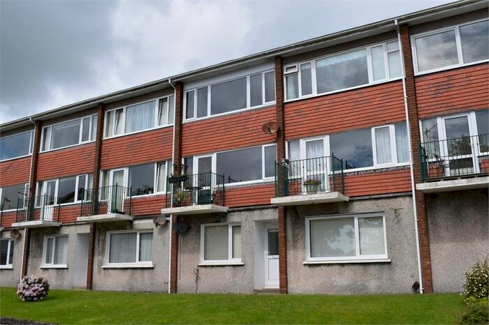 2 Bedroom Flat To Rent In Clyne Close, Mayals, Swansea, SA3