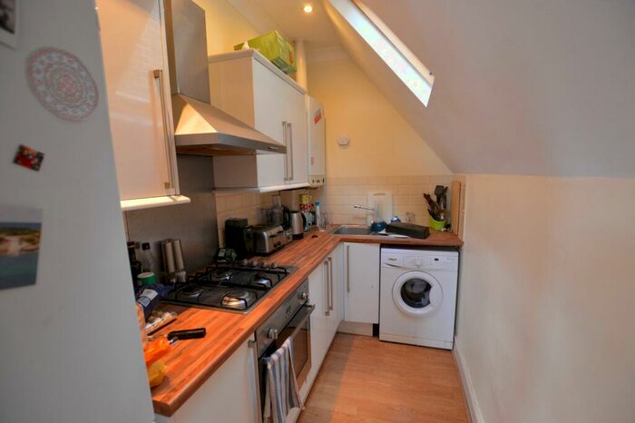 1 Bedroom Flat To Rent In Priory Court, E17