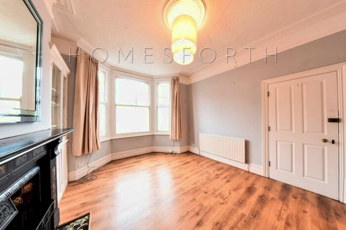 2 Bedroom Flat To Rent In Leighton Gardens, Kensal Rise, NW10