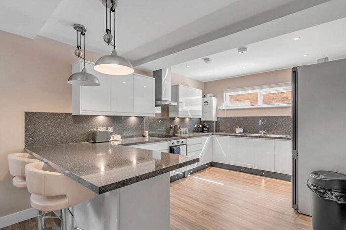 2 Bedroom Property To Rent In Dereham Road, Norwich, Norfolk, NR2