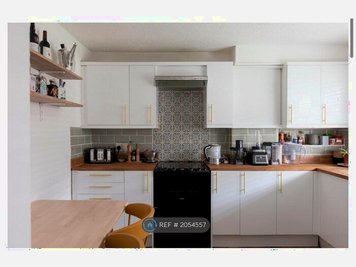 1 Bedroom Flat To Rent In Camberwell, Camberwell, SE5