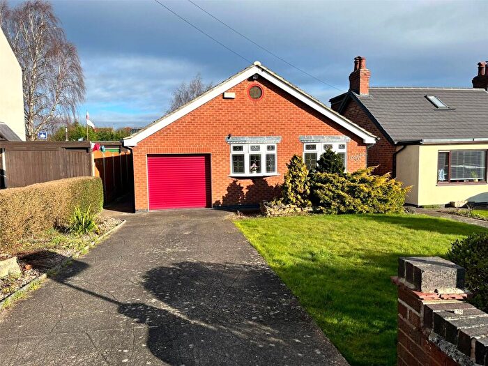 2 Bedroom Bungalow For Sale In Springfield Avenue, Sandiacre, Nottingham, Derbyshire, NG10