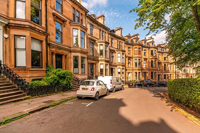 3 Bedroom Apartment For Sale In Athole Gardens, Dowanhill, Glasgow, G12