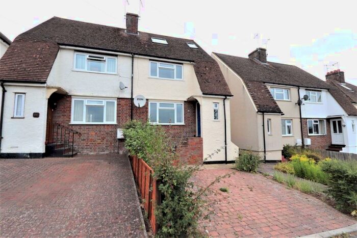 4 Bedroom House To Rent In Soulbury Road, Linslade, LU7