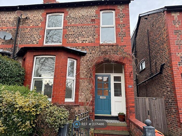 4 Bedroom End Of Terrace House To Rent In Cedar Road, Manchester, WA15