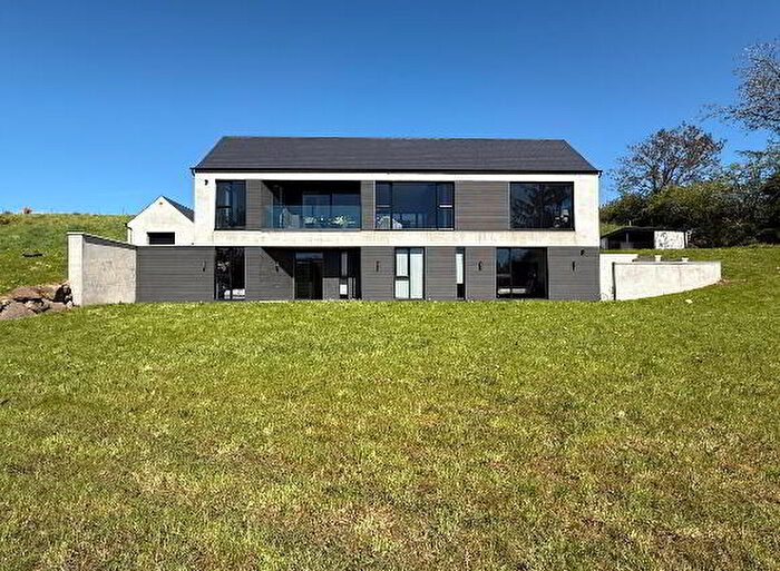 4 Bedroom Detached House With Garages For Sale In Eden Road, Magherafelt, BT45