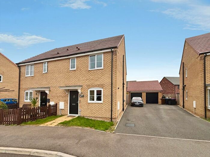 3 Bedroom Semi-Detached House For Sale In Pheasant Street, Holbeach, Spalding, PE12
