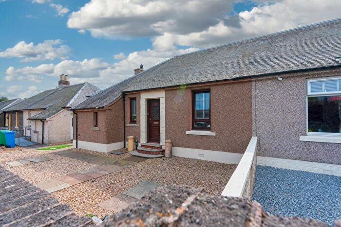 2 Bedroom Cottage For Sale In Manse Road, Glencraig, Lochgelly, KY5