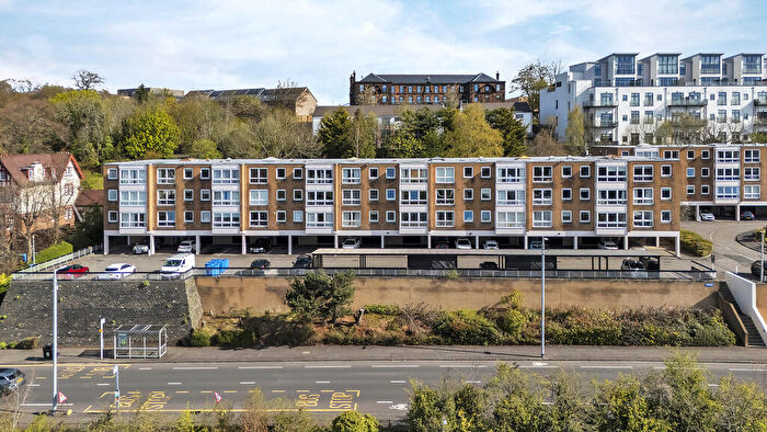 1 Bedroom Flat For Sale In Southbrae Drive, Jordanhill, G13