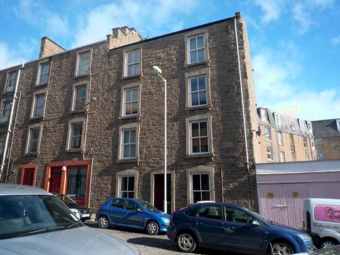 1 Bedroom Flat To Rent In Blackness Street, Dundee, DD1