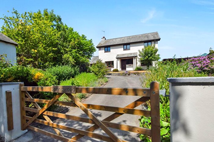 3 Bedroom Detached House For Sale In Guineaford, Barnstaple, EX31