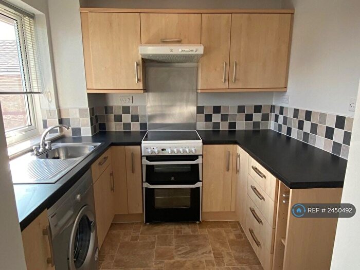 2 Bedroom Flat To Rent In The Rookeries, Marks Tey, CO6