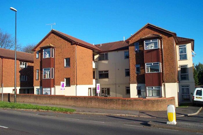 1 Bedroom Flat To Rent In Northgate, RH10