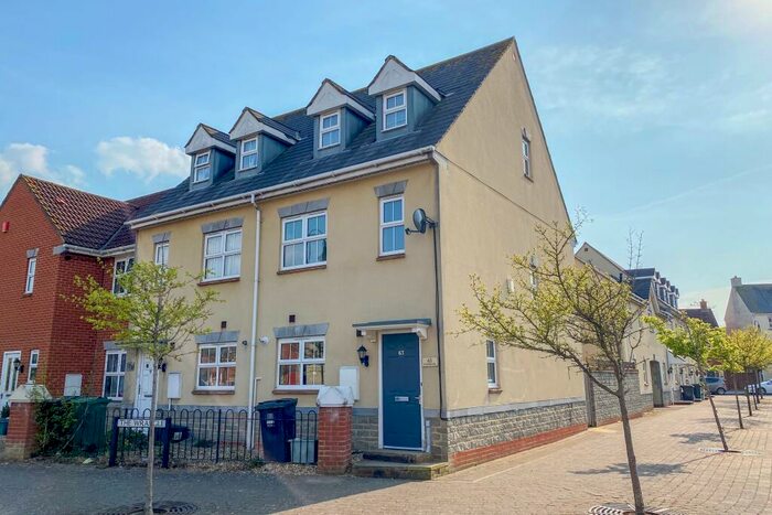 3 Bedroom End Of Terrace House To Rent In Longridge Way, Weston-Super-Mare, North Somerset, BS24
