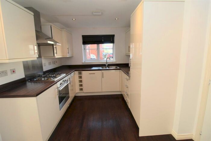 4 Bedroom House To Rent In Ffordd Nowell, Penylan, Cardiff, CF23