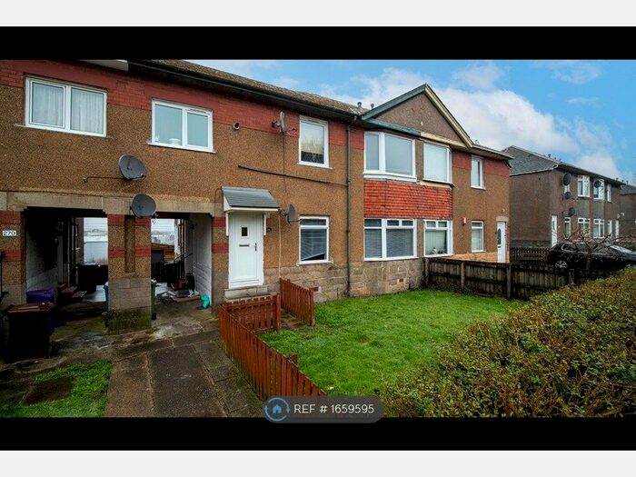 3 Bedroom Flat To Rent In Chirnside Road, Glasgow, G52