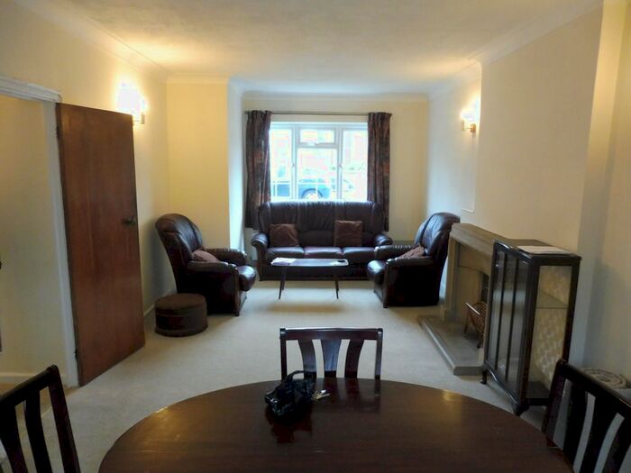 2 Bedroom Flat To Rent In Gayton Road, Harrow-On-The-Hill, Harrow, HA1