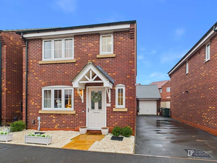 3 Bedroom Detached House For Sale In Meadowsweet Grove, Mickleover, DE3