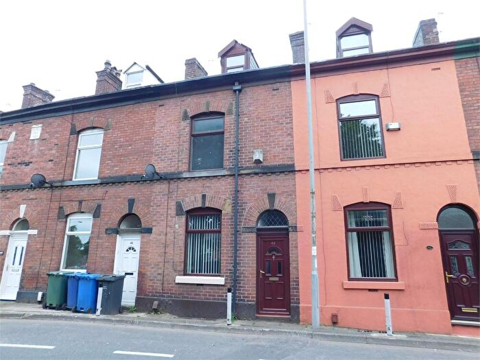 3 Bedroom Terraced House To Rent In Bury Street, Radcliffe, Manchester, M26