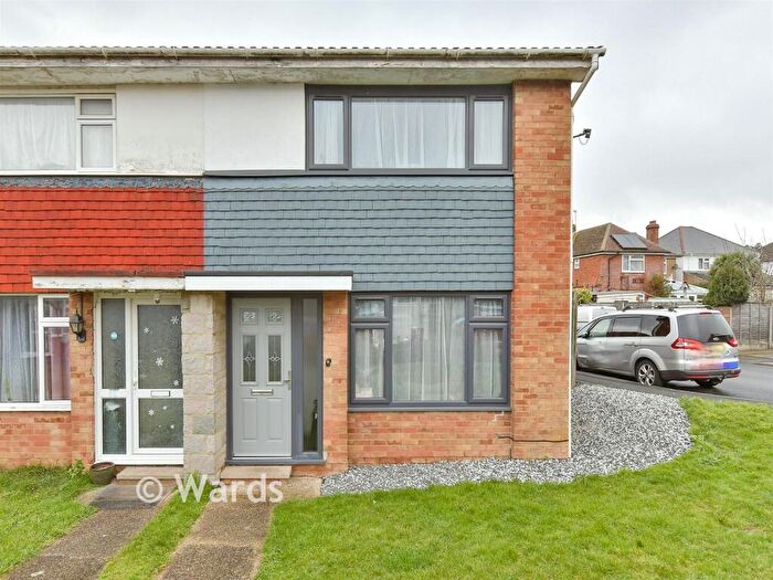 2 Bedroom End Of Terrace House For Sale In Ambleside, Sittingbourne, Kent, ME10