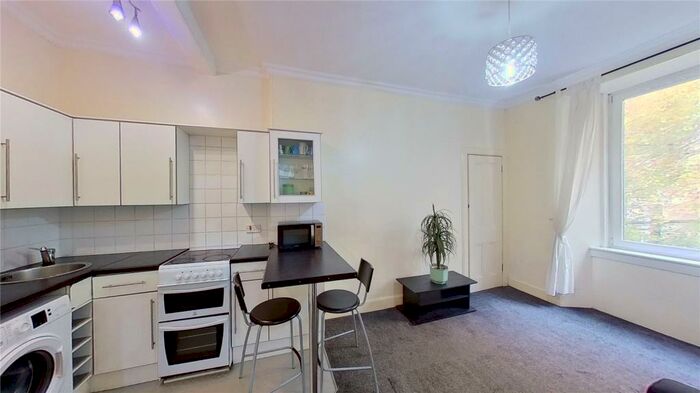 1 Bedroom Flat To Rent In Wardlaw Place, Edinburgh, EH11