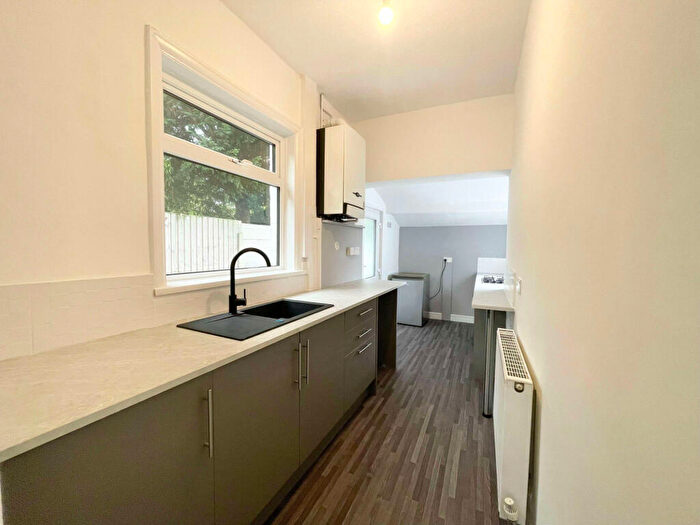 3 Bedroom Semi-Detached House For Sale In Woodland Avenue, Thornton, FY5