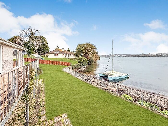 3 Bedroom Detached House For Sale In Gravesend Gardens, Torpoint, PL11