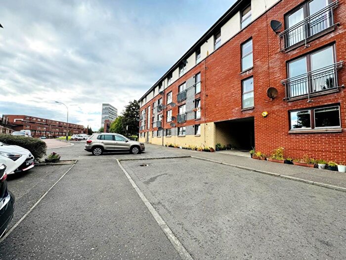 2 Bedroom Flat To Rent In Manresa Place, Glasgow, G4