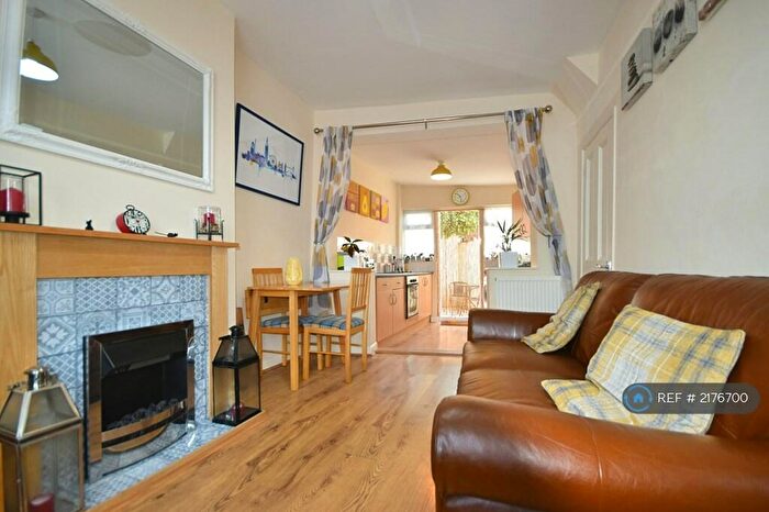 2 Bedroom Terraced House To Rent In St. Vincent Road, Southsea, PO5