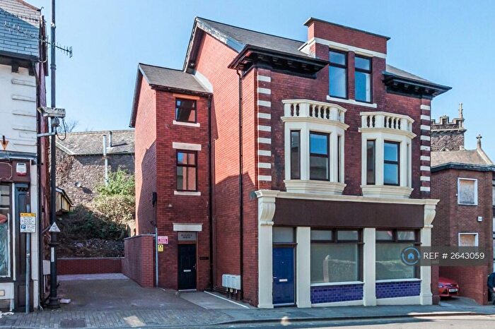 2 Bedroom Flat To Rent In Clarence Street, Pontypool, NP4