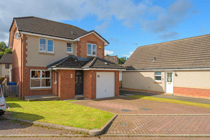 4 Bedroom Detached House For Sale In Kennedy Way, Airth, FK2