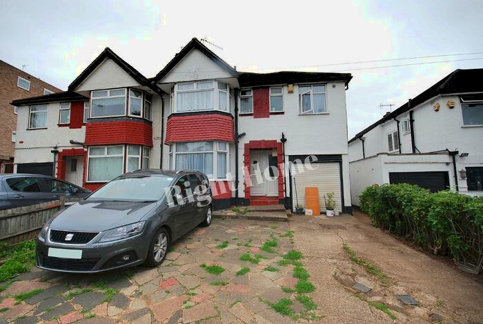 2 Bedroom Flat To Rent In Bridgewater Road, Wembley, Middlesex, HA0