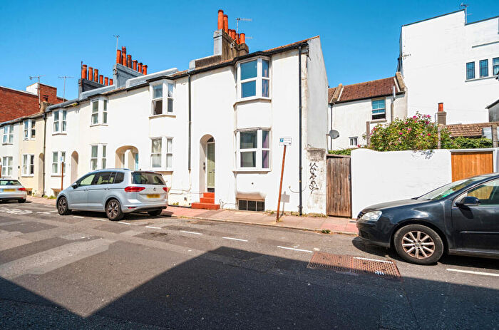 2 Bedroom End Of Terrace House For Sale In Castle Street, Brighton, East Sussex, BN1