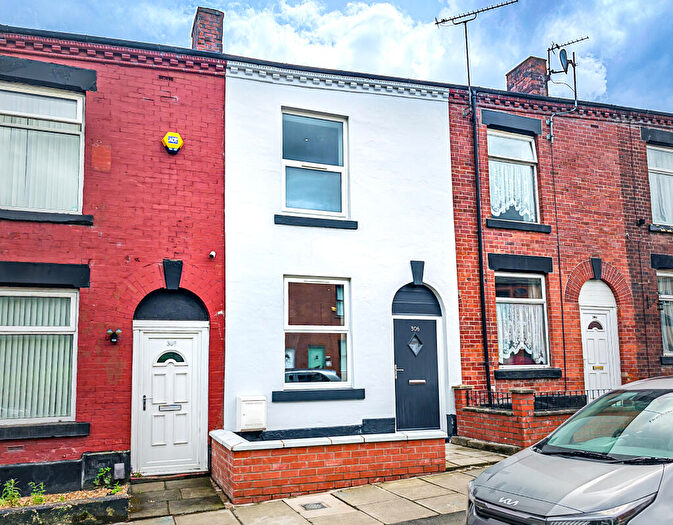 2 Bedroom Terraced House For Sale In Hyde Road, Denton, M34